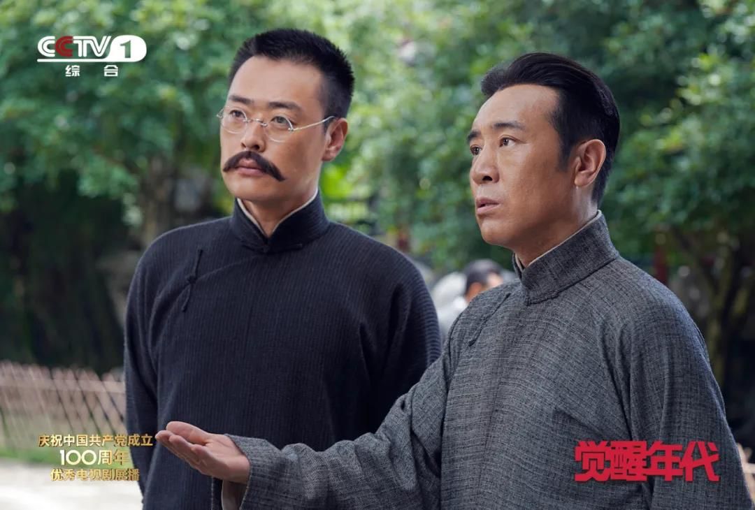 吻戏网站辣妞剧照2