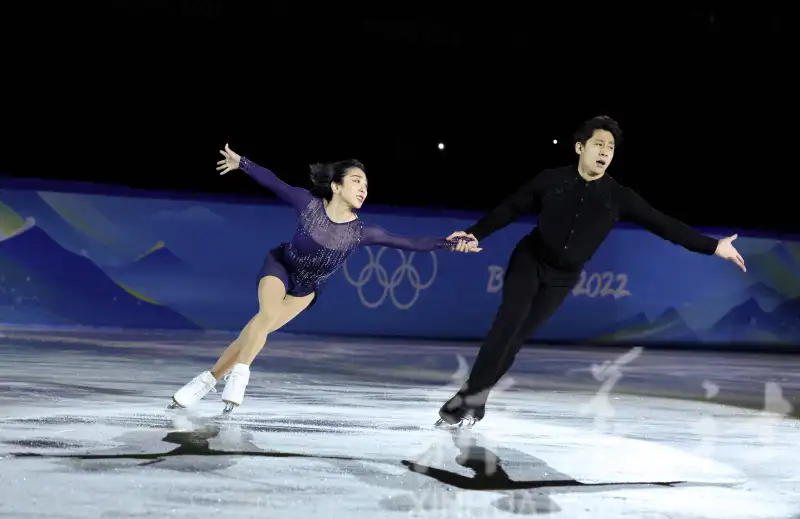 啦啦啦中国日本韩国免费高清剧照1